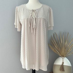 Flowy shortsleeved top